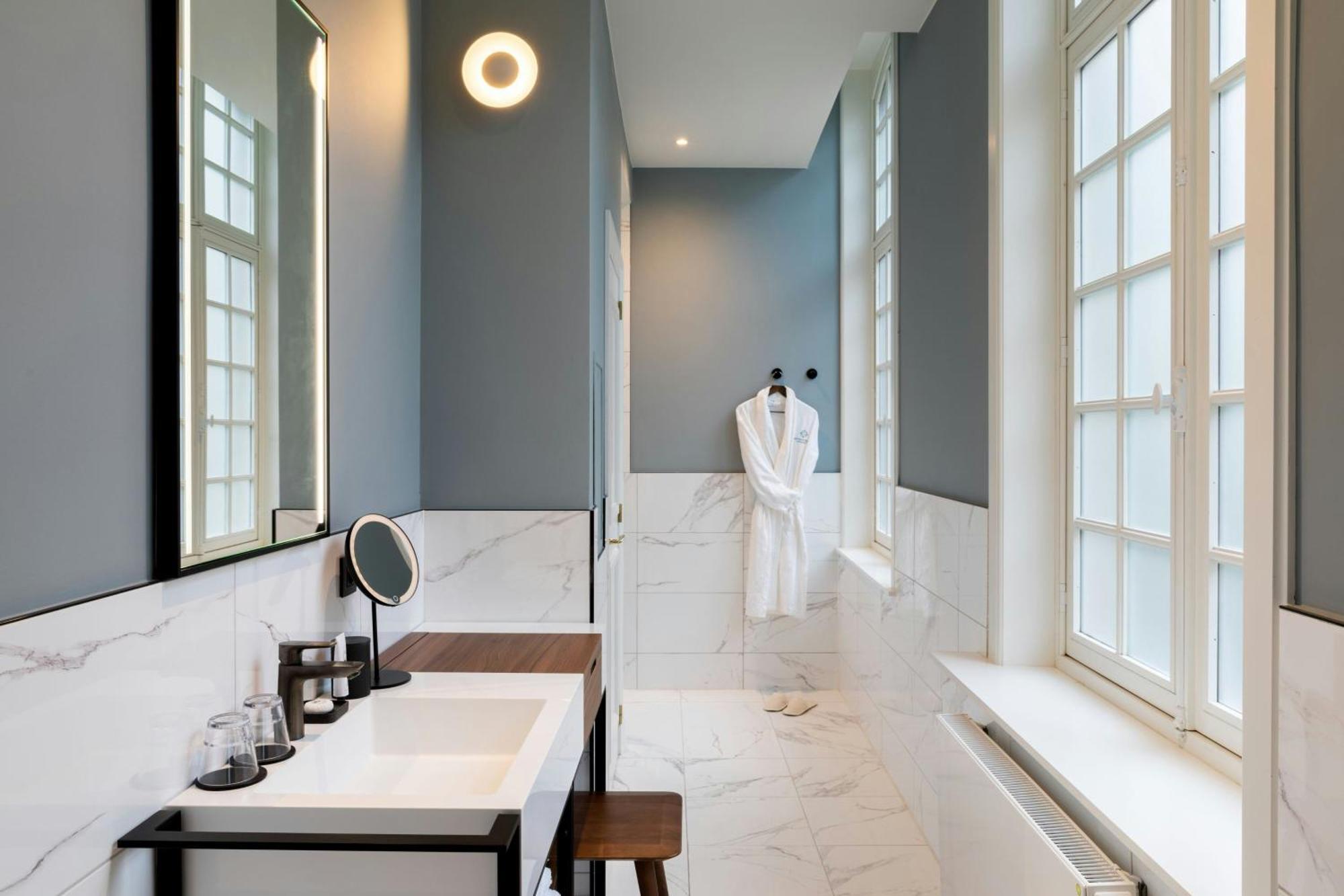 מלון Sapphire House Antwerp, Autograph Collection מראה חיצוני תמונה Bathroom
