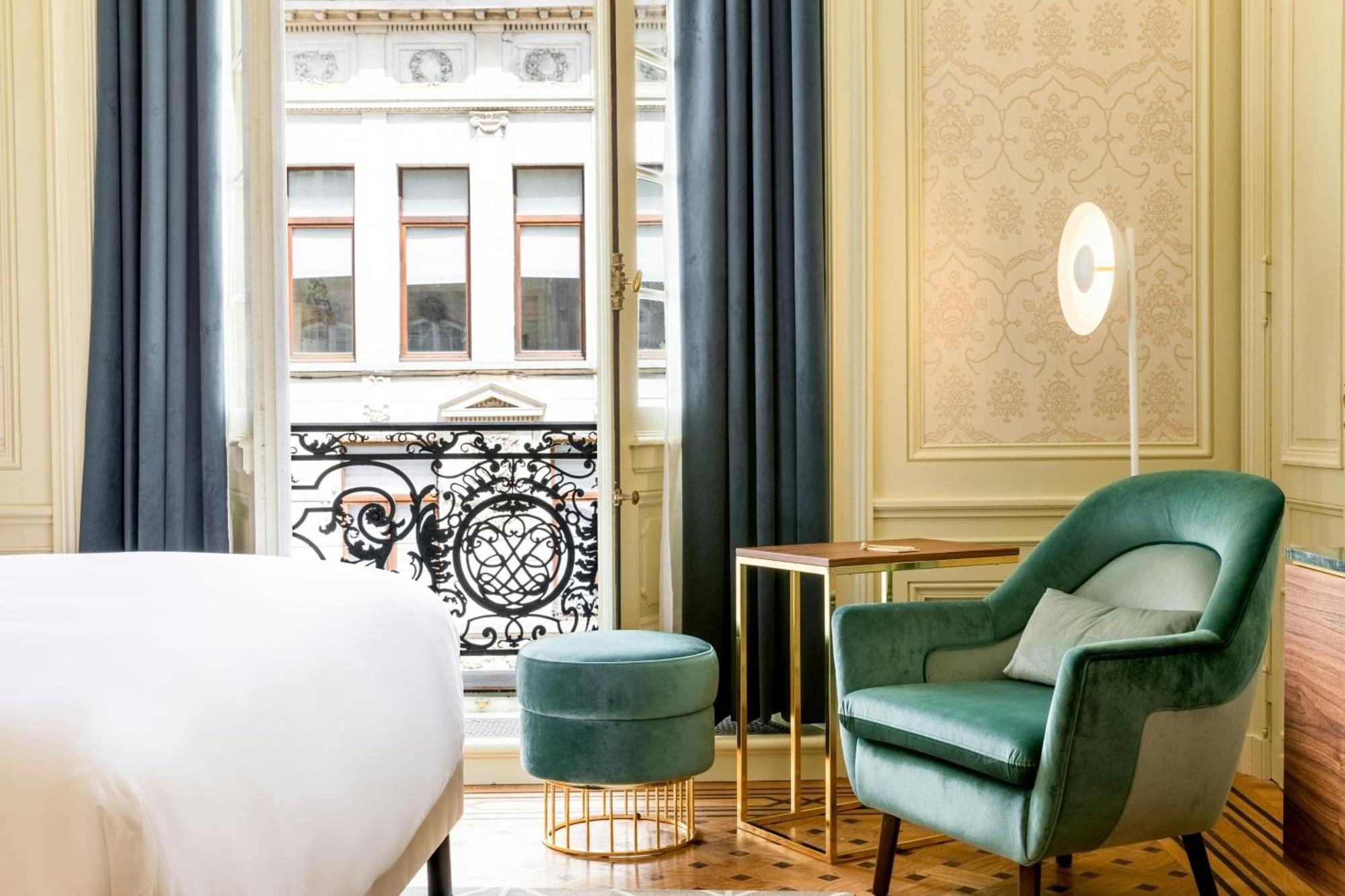 מלון Sapphire House Antwerp, Autograph Collection מראה חיצוני תמונה A room at the hotel