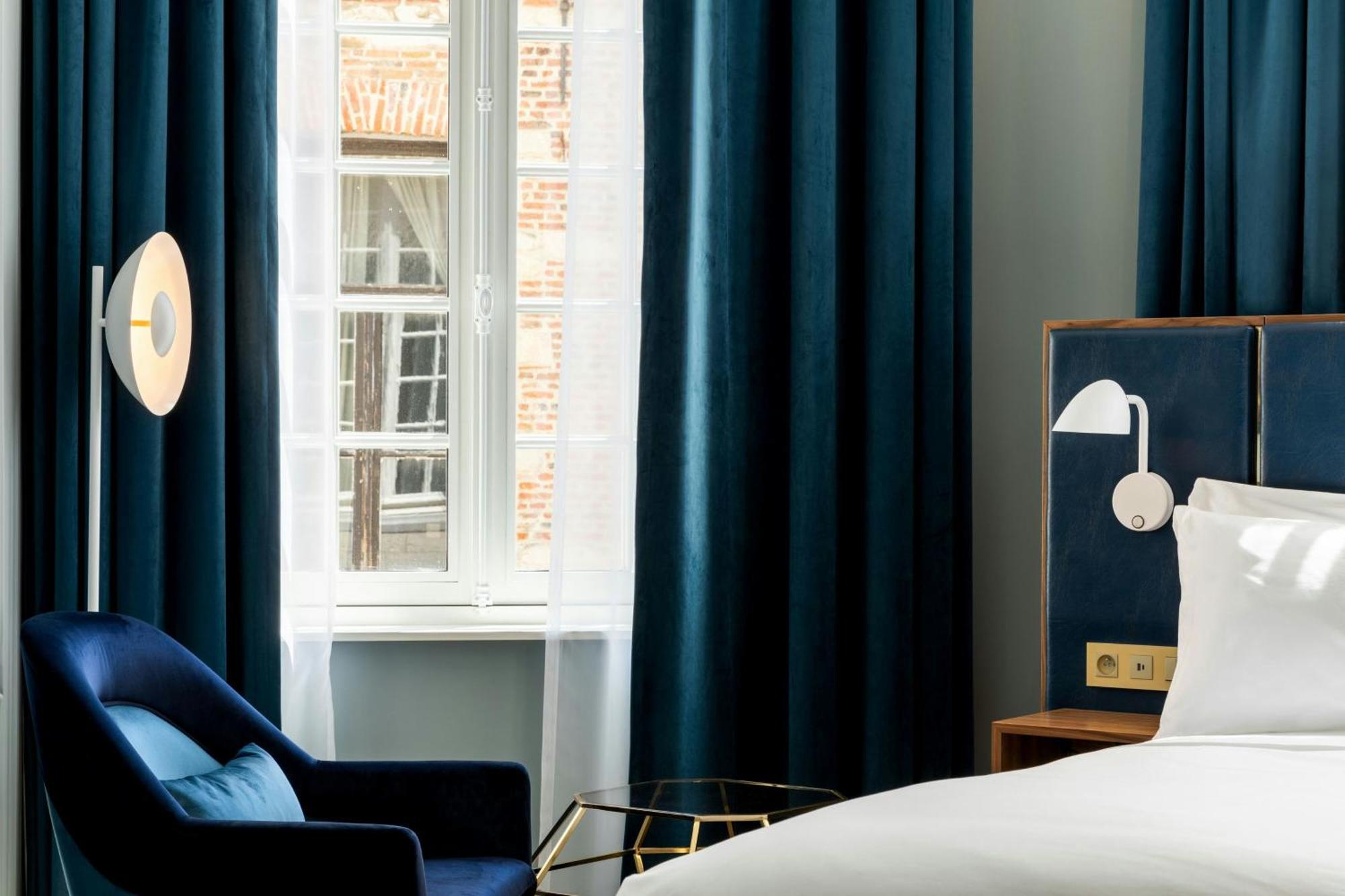 מלון Sapphire House Antwerp, Autograph Collection מראה חיצוני תמונה A room at the Hotel
